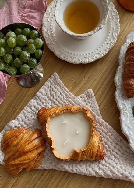 Свечной круассановый бранч