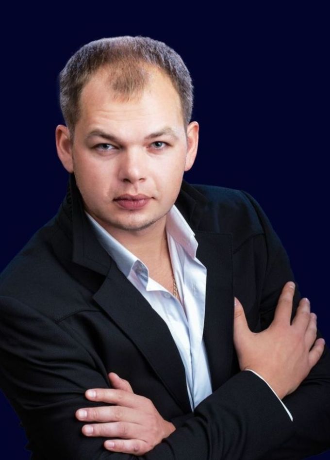 Алексей Брянцев