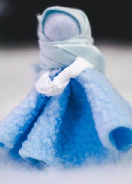 Снегурочка. Мастер-класс по народной кукле