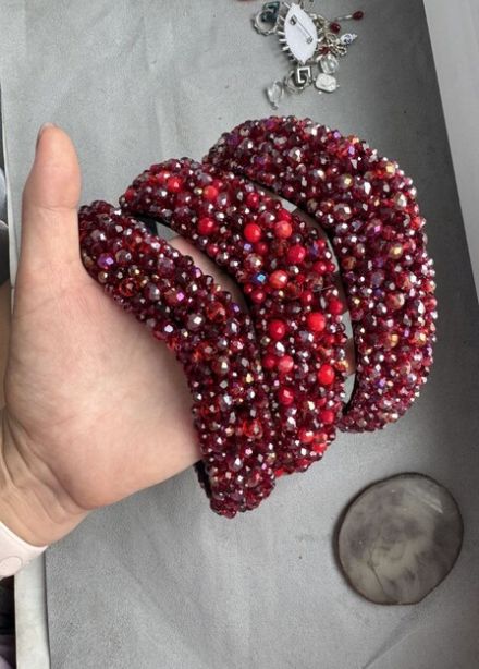 Вышиваем бусинами кокошник. Мастер-класс