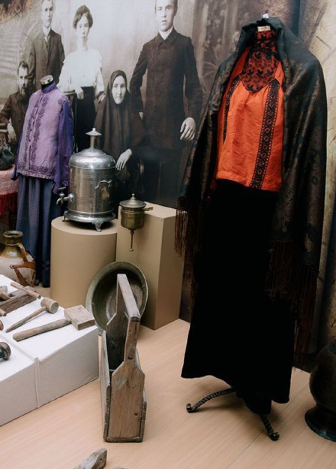 Входной билет на выставку "История и культура народов Астраханского края"