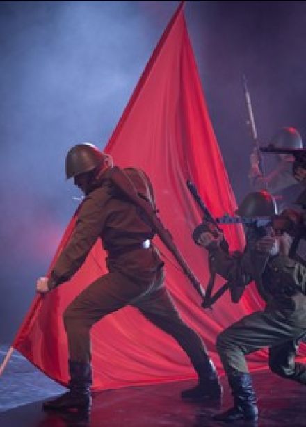 Астраханский театр танца. Завтра Победа