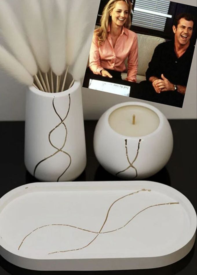 Творческий киновечер. Смотрим "Чего хотят женщины" и расписываем гипсовое трио-поднос, вазочка и подсвечник