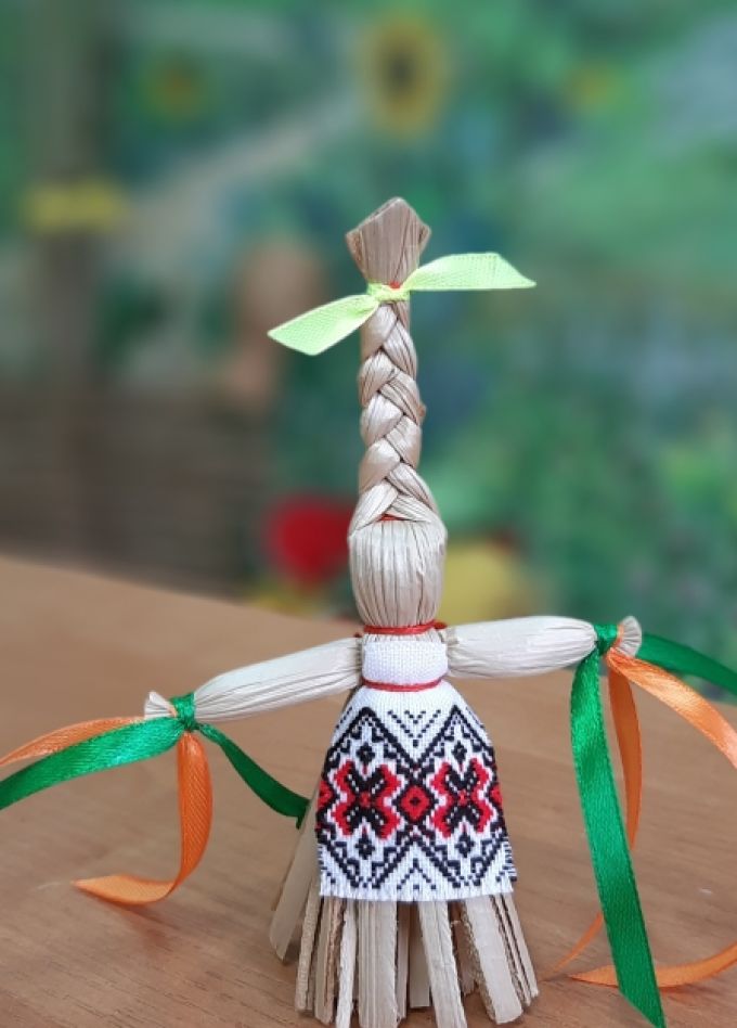 Плетение из чакана. "Кукла плясунья"